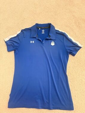 Women's Under Armour Shirt